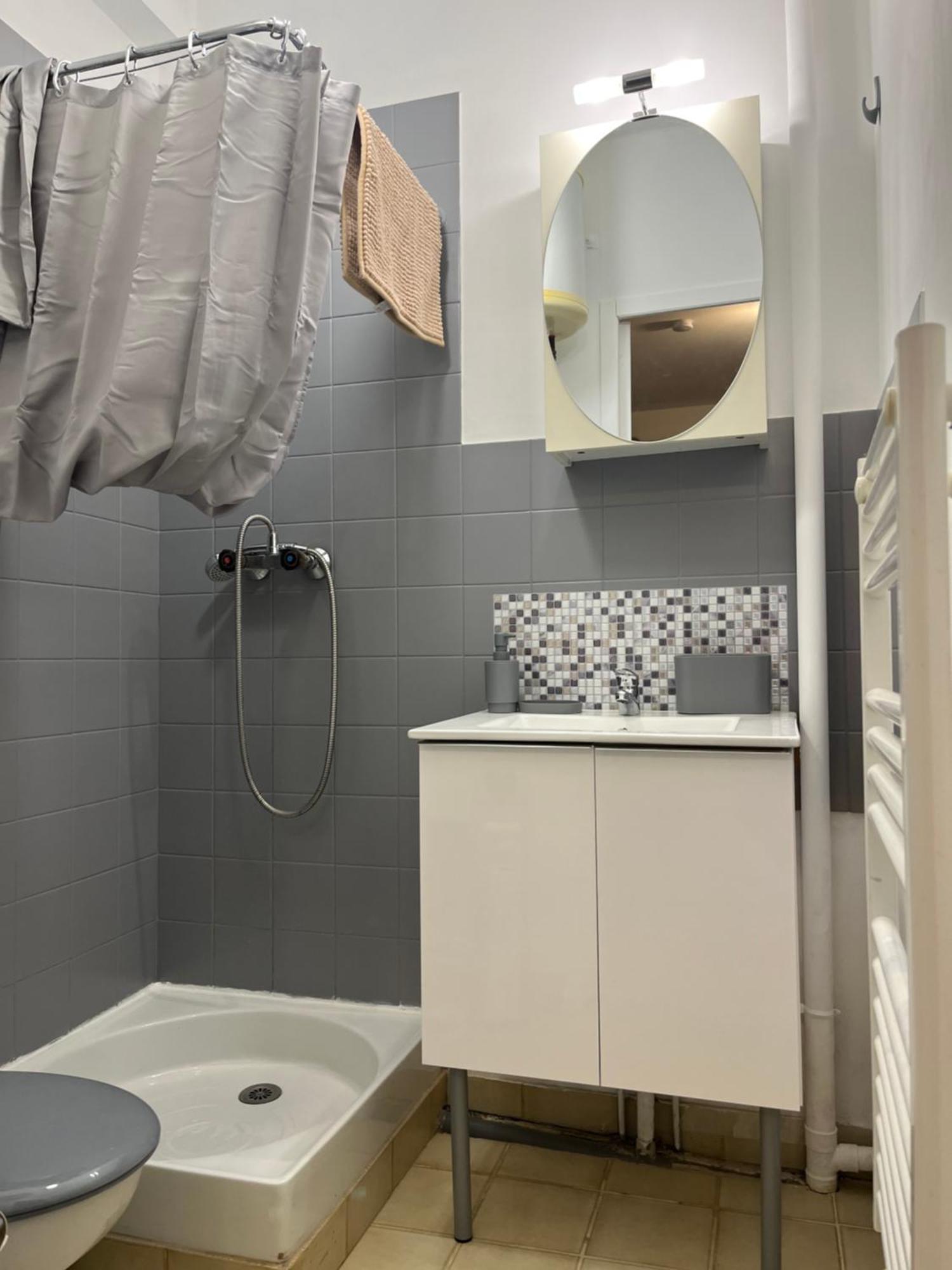 Studio Dijon Entre Centre Ville Et Facultes Екстериор снимка